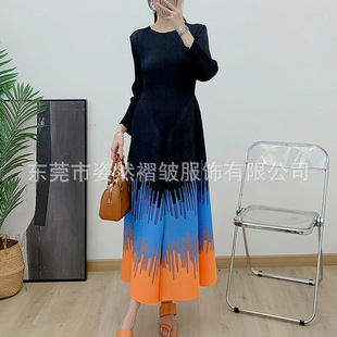 Miyake dress European and American Foreign Trade Cross-border plus size Women's Clothing Miyake Round Neck Long Pleated Slim dress