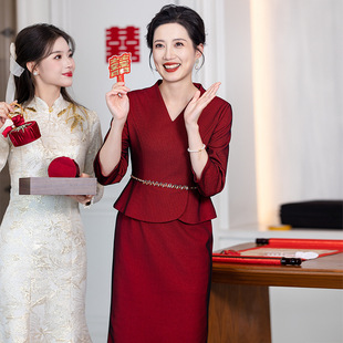 Xi mother-in-law wedding dress cheongsam dress dress 2025 spring new mother dress fashion elegant wine red dress