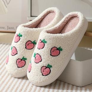 New Comfortable Home Cute Cartoon Strawberry Winter Cotton Slippers for Men and Women Couple Thick Bottom Warm Cotton Slippers
