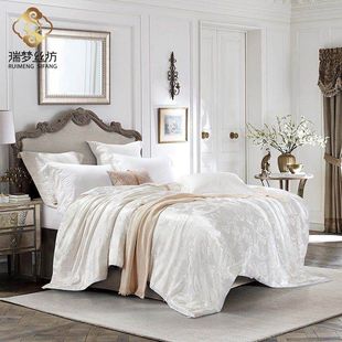 Silk quilt Tongxiang source factory 100 silk inner core cold quilt cover summer cold quilt air conditioning quilt thin quilt wholesale