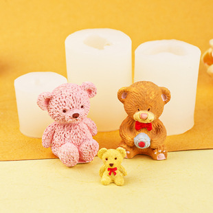 Three-dimensional size Sitting Bear cartoon silicone mold holding ball bear aromatherapy plaster candle chocolate baking decoration