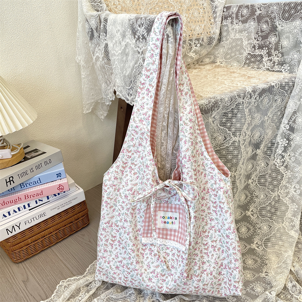 52221 Large Capacity Bag, Spring/Summer New Student Floral Print Tote Bag, Canvas Bag, Shoulder Bag, 2025 Floral Patchwork Style