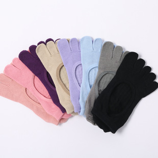 2022 New Yoga Socks Open Toe Open Back Cross Border Hot Pilates Socks Ladies Wholesale Toe Socks Floor Socks