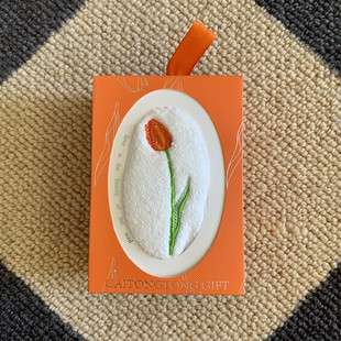ins bouquet Tulip embroidered square towel with hand gift inside bridesmaid wedding banquet practical small gift for enterprise activities