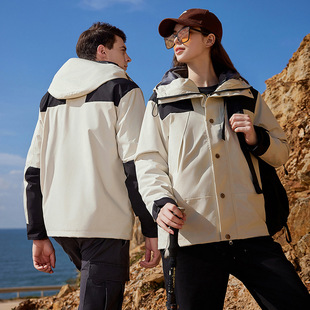 Mountain autumn and winter outdoor jacket men's camping three-in-one two-piece detachable women's fashion brand color matching warm Mountaineering