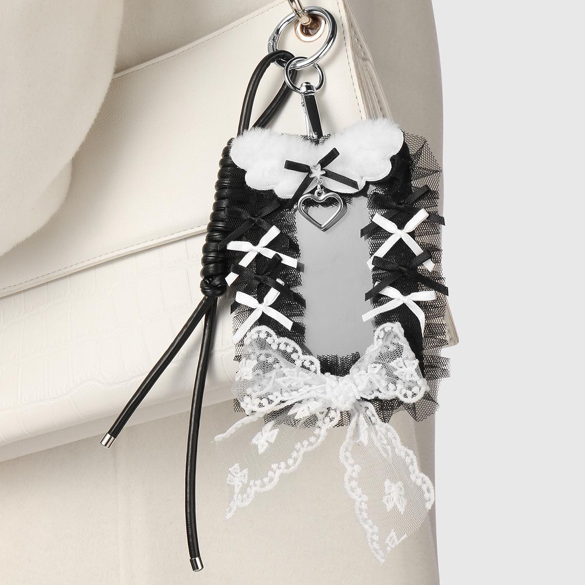 Y2K Trendyy Retro Dark Style Card Holder Beaded Bow Plush Lace DIY Keychain Bag Pendant