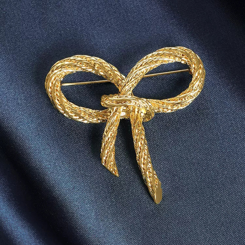 Palace-Style Retro Bow Brooch, Versatile Anti-Exposure Pin, Coat and Sweater Accessory, Artistic Retro