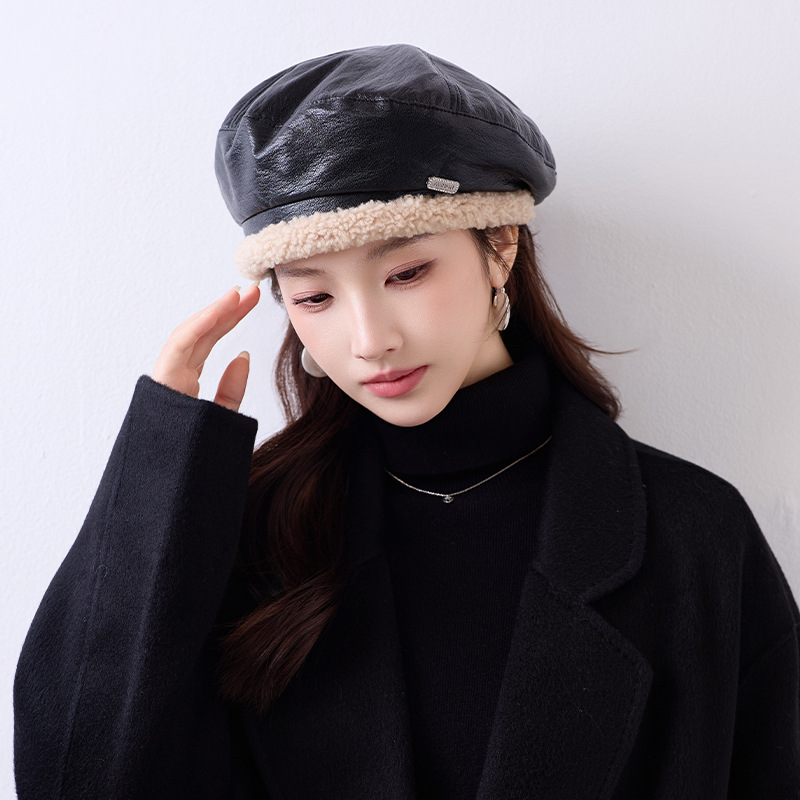 Vintage-style PU leather beret, autumn and winter simple and gentle hat for women, British style, enhances one's temperament and makes the face look smaller, painter's hat