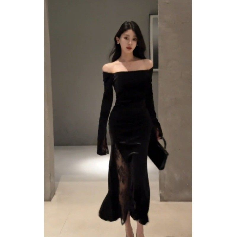 Five-Paned Velvet Dress with a High-End Feel in Black, New French-Style Lace Slit Dress for Women in Autumn and Winter
