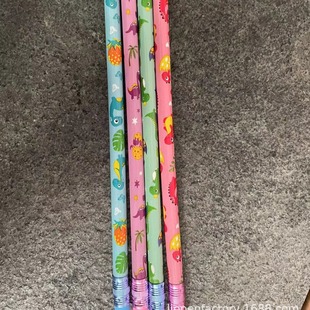Wooden Pencil Children's Cartoon Theme Dinosaur · HB Wooden Pencil Thermal Transfer Pencil Customizable Pattern Fragrance