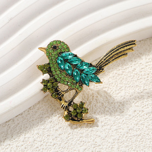 shein cross-border retro new full diamond magpie brooch temperament high-grade cute bird animal corsage pin