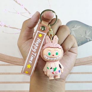Cross-border new creative cartoon small sheep keychain wholesale car bag couple hanging ornaments doll machine small gifts