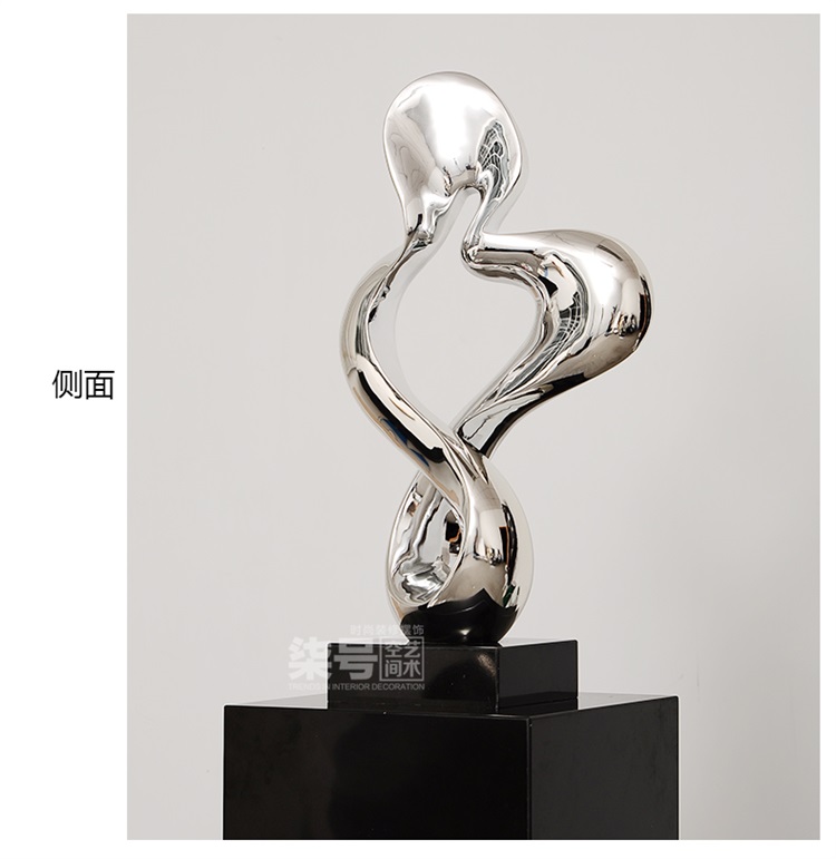 Heart's Delight - Electroplated Silver