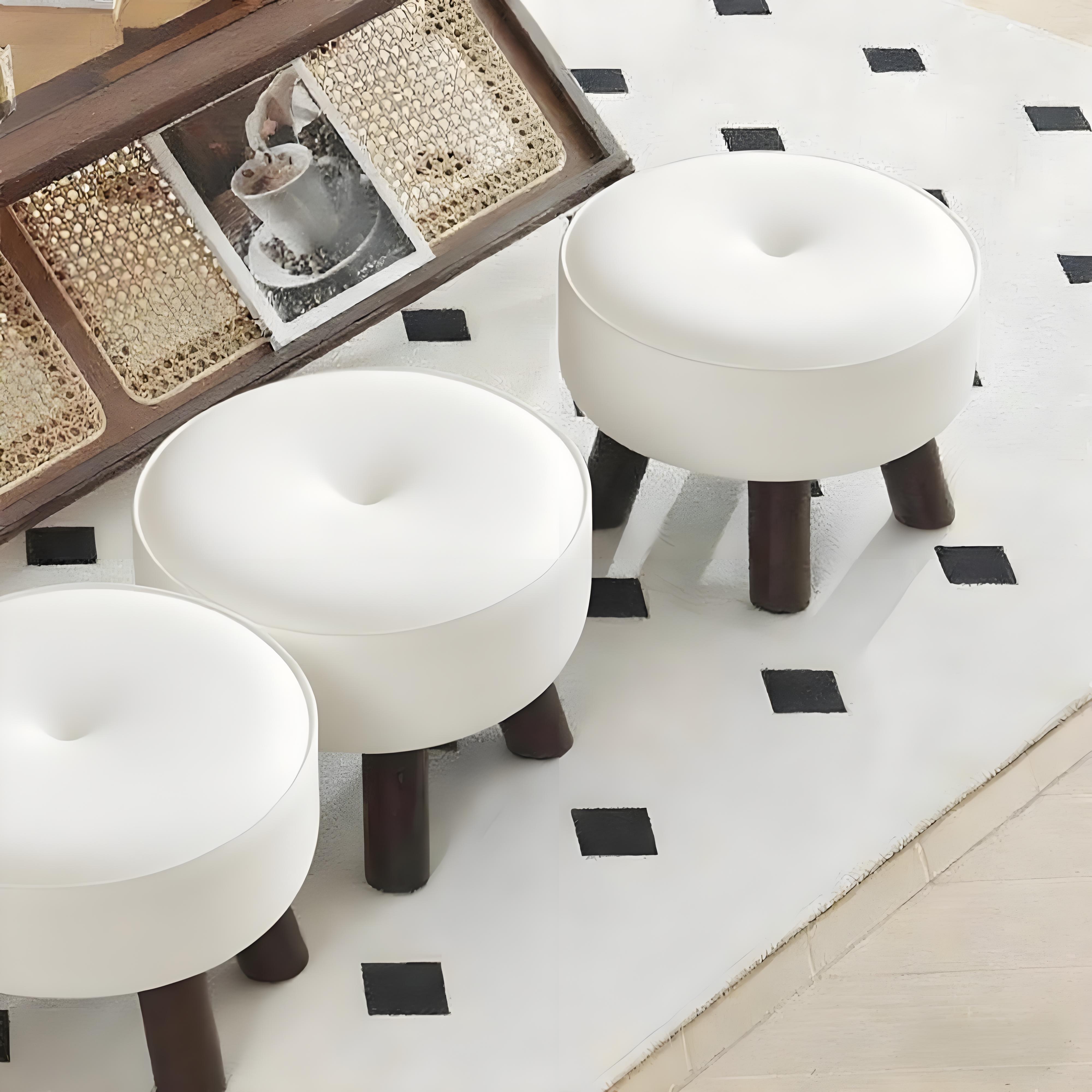 Gold Buckle Pumpkin Stool/White Wax Leather/Large Size