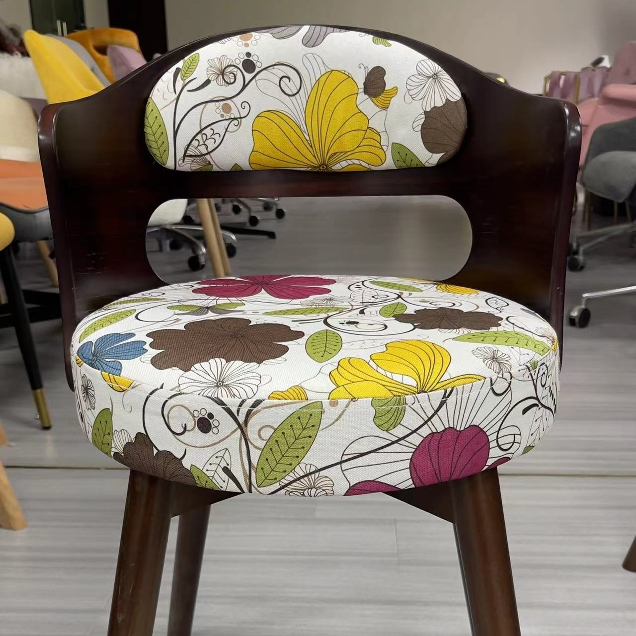 Pattern - Yellow Flower [Wooden Walnut Color]