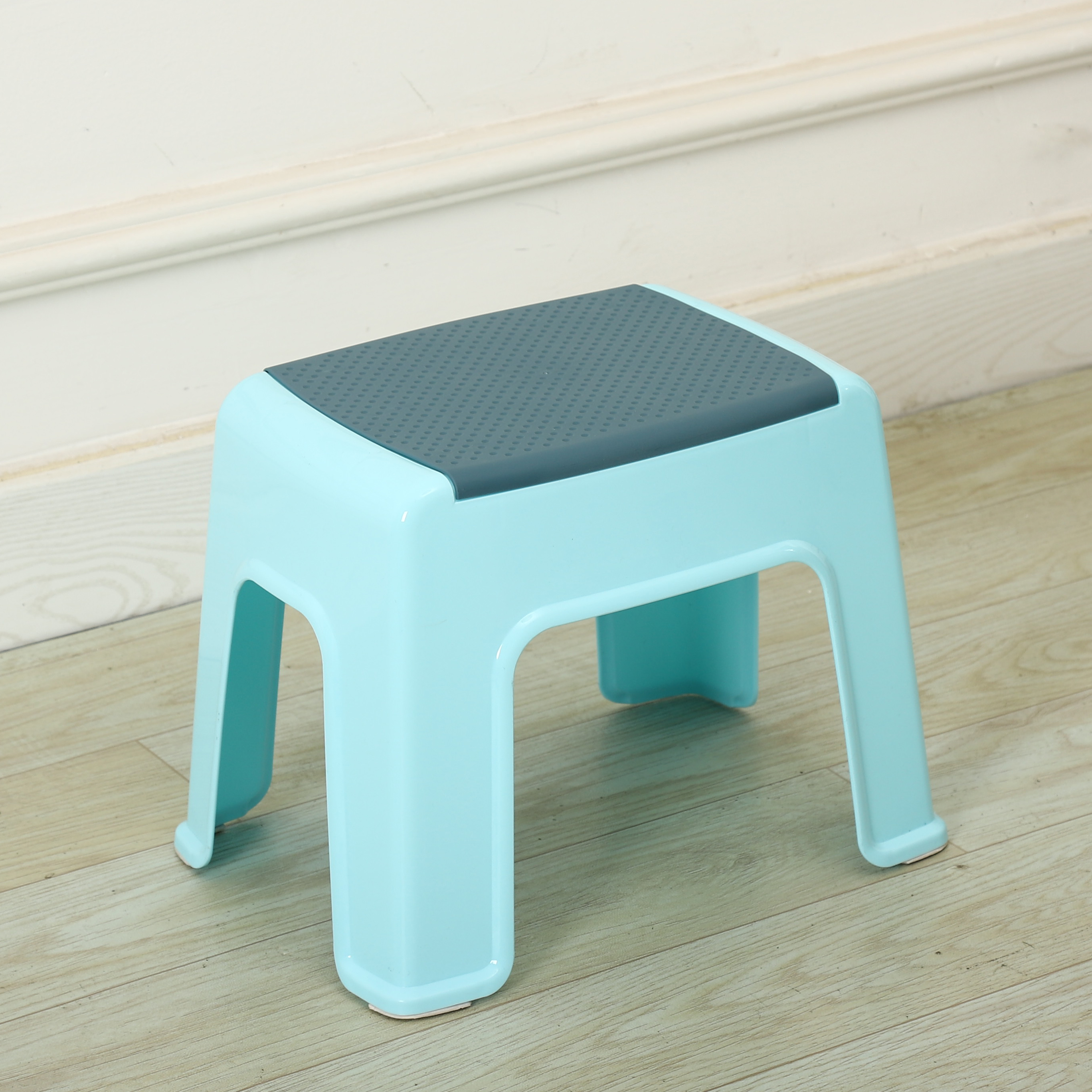 Two-Color Stamped Large Light Blue (Height 25.5