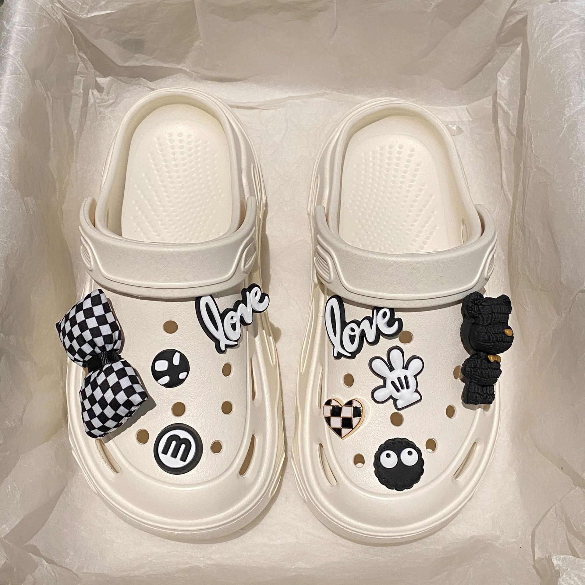 901 Butterfly Bear[White]