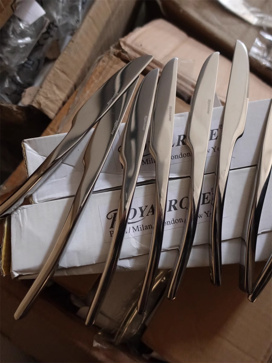 Cd10 Steak Knife[Length 19.5cm Weighs 74g]