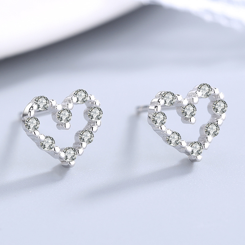 Daily, Street Occasion 925 Sterling Silver Material 1 Pair 925 Sterling Silver 925 Sterling Silver Earrings Heart Shape Ear Studs