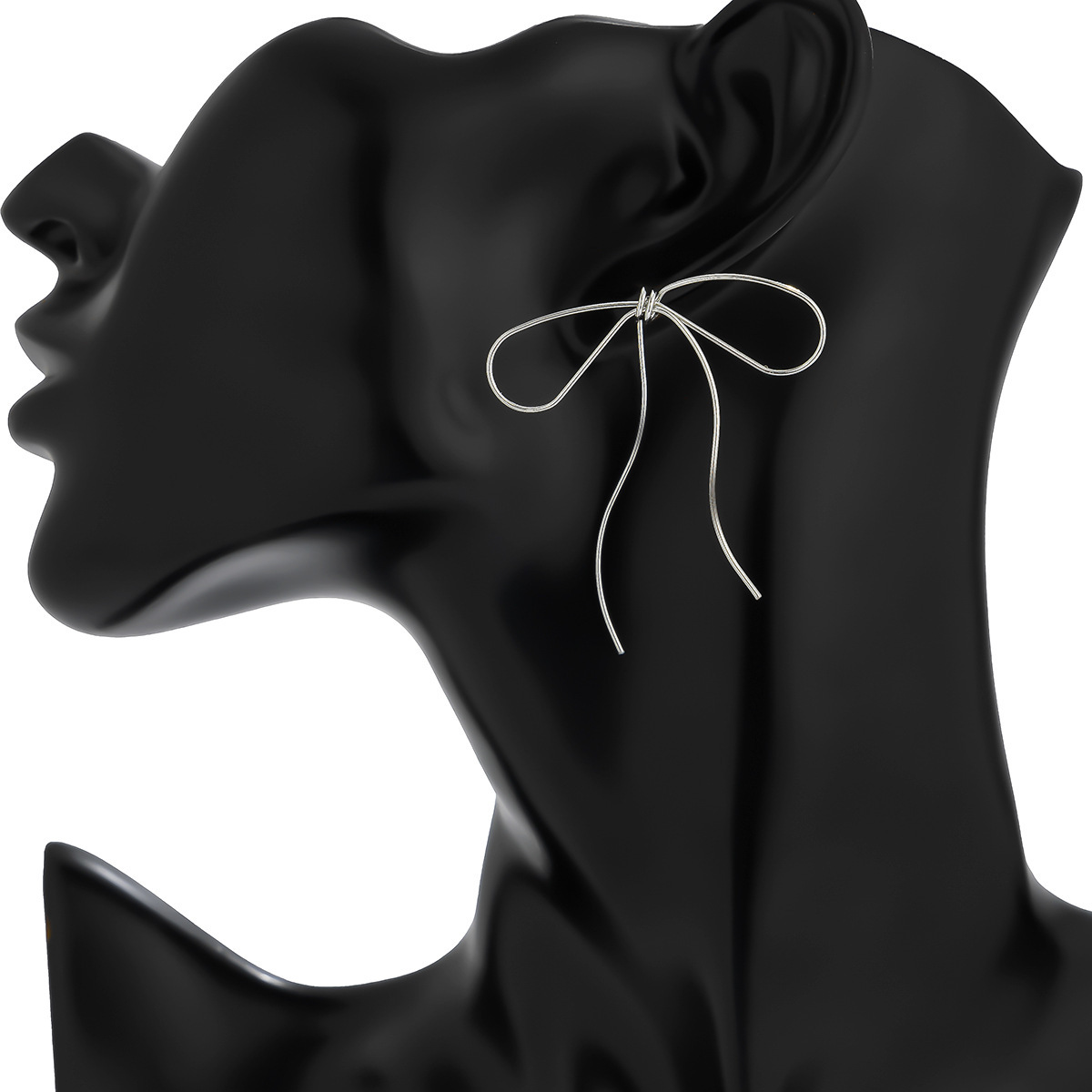 Women's Gender Polished Finish 1 Pair Retro Bow Knot Copper Ear Studs