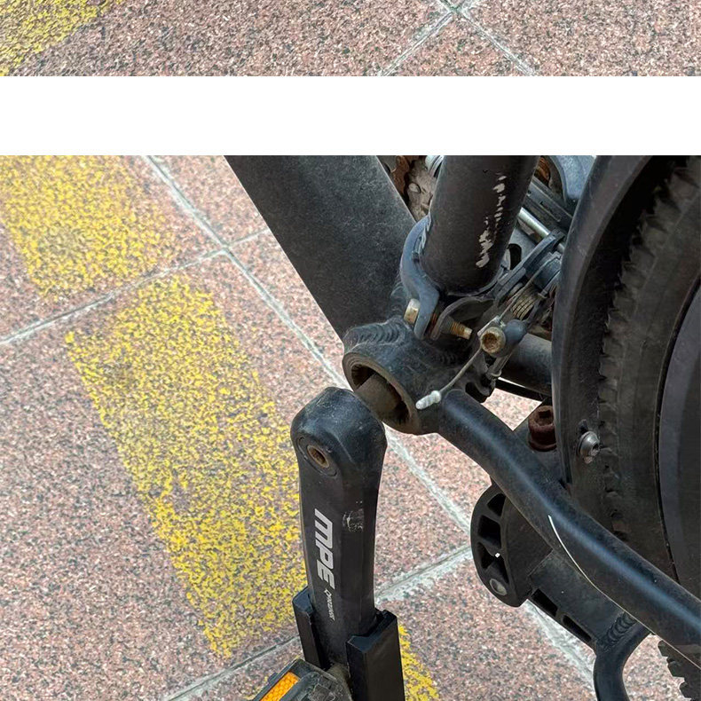 Thickened Outdoor Parking Stand, Foldable Mountain Bike Crank Leg Stand, Road Bike Support Stand Accessories