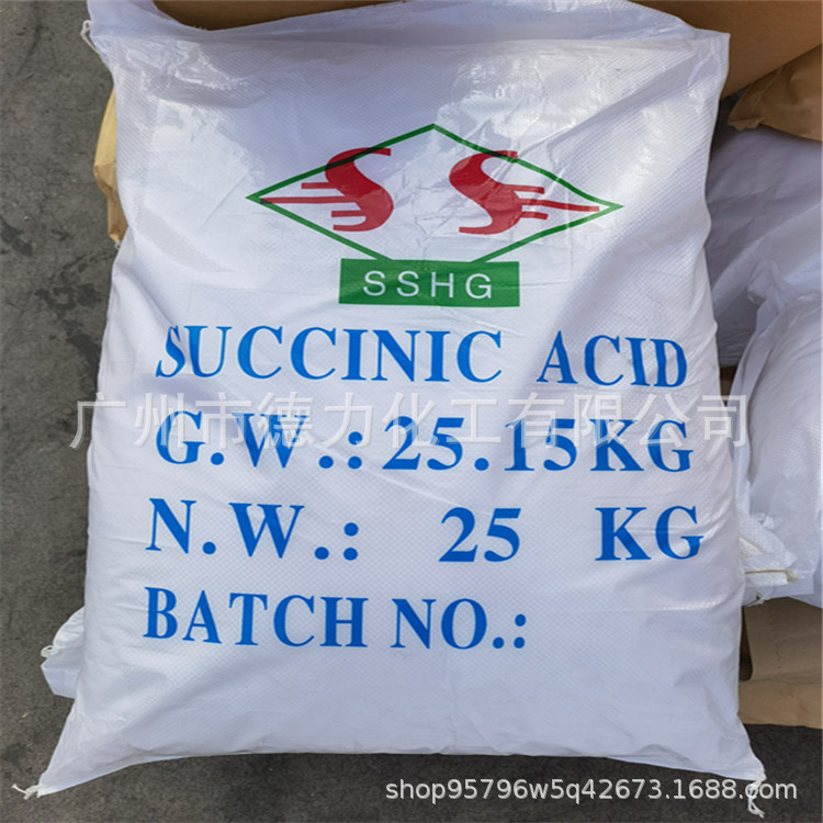 Benzotriazole
