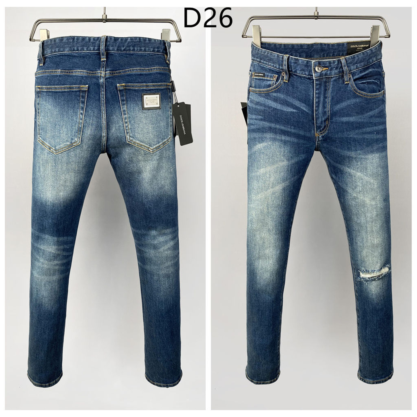 D27