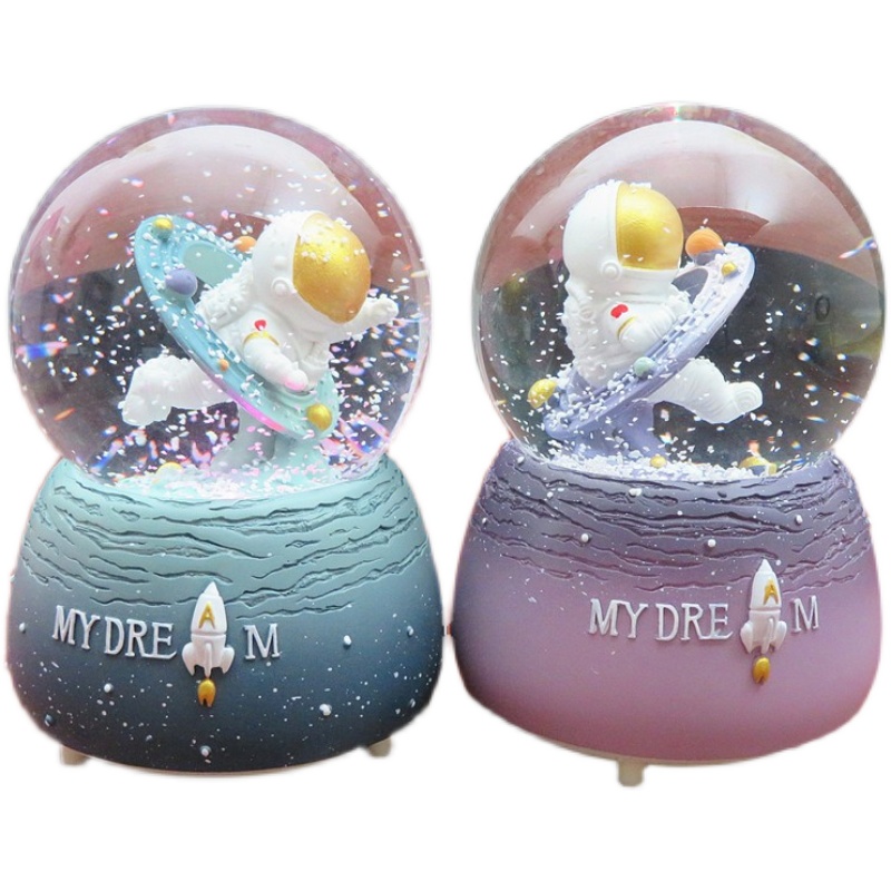 ASTRONAUT CRYSTAL BALL MUSIC BOX AVIATION ASTRONAUT MUSIC BOX SNOW LUMINOUS ORNAMENT BOY AND GIRL BIRTHDAY GIFTS