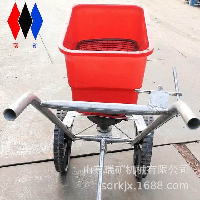Fertilizer fertilizer top dressing machine fertilization magic tool orchard farmland fertilizer agricultural fertilizer application tools hard floor
