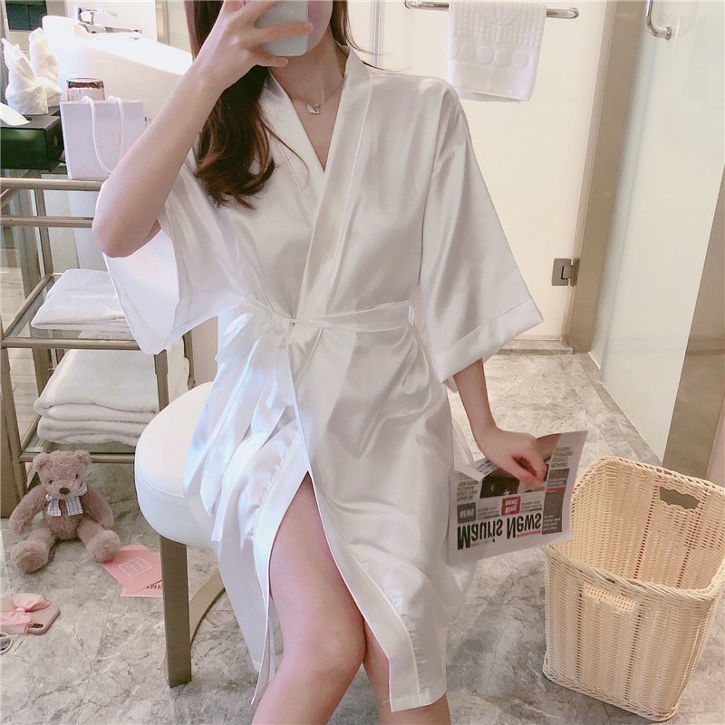 2023 NEW PAJAMAS WOMENS SUMMER ICE SILK THIN BOYFRIEND STYLE PREMIUM NIGHTDRESS SEXY KIMONO BATHROBE APRICOT COLOR