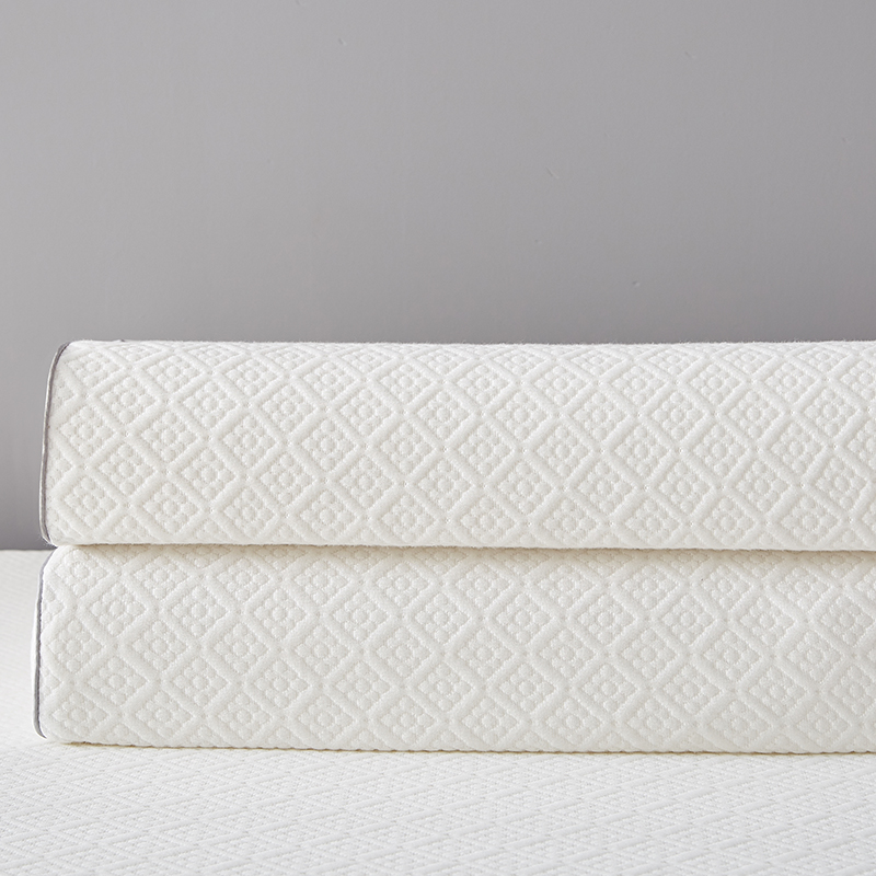 THAI NATURAL LATEX PILLOW HOUSEHOLD RUBBER PILLOW CORE SINGLE SINGLE CURVE ADULT CERVICAL SPINE PILLOW TO HELP SLEEP