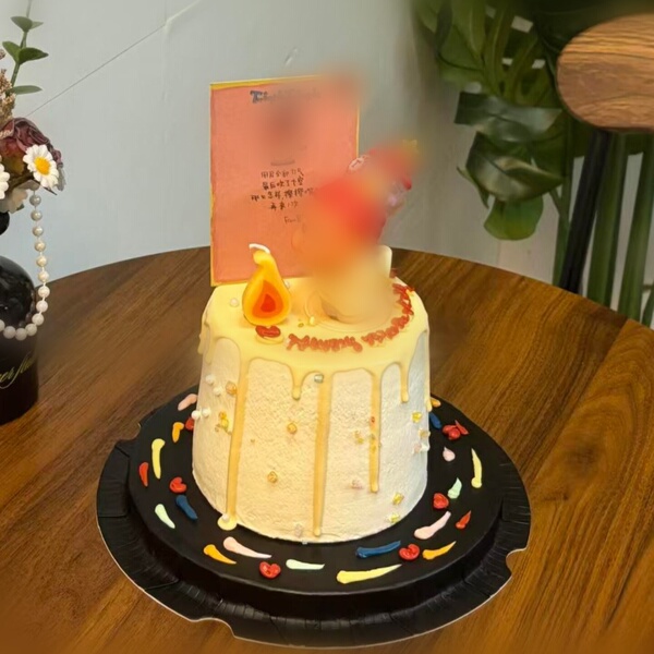 网红星空人蛋糕装饰摆件儿童男孩女孩生日派对甜品装扮烘焙插件