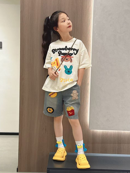 女童牛仔短裤套装夏季2026新款女大童短袖儿童洋气炸街夏装两件套