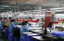 Giá trị của vật liệu tự phục hồi trong việc nâng cao độ bền của bộ sạc: Xác định thời điểm mua hàng tối ưu.