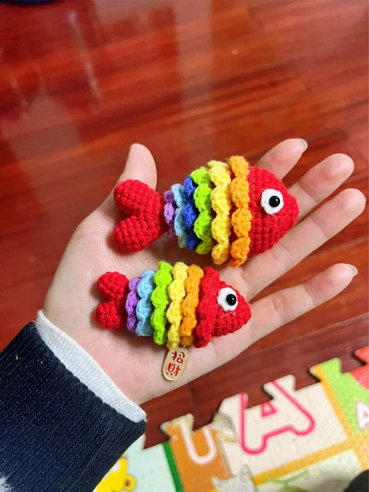 행운을 빌어 요 다채로운 잉어 양모 수제 크로 셰 뜨개질 DIY 재료 패키지 새해 선물 짠 키 체인 가방 펜던트