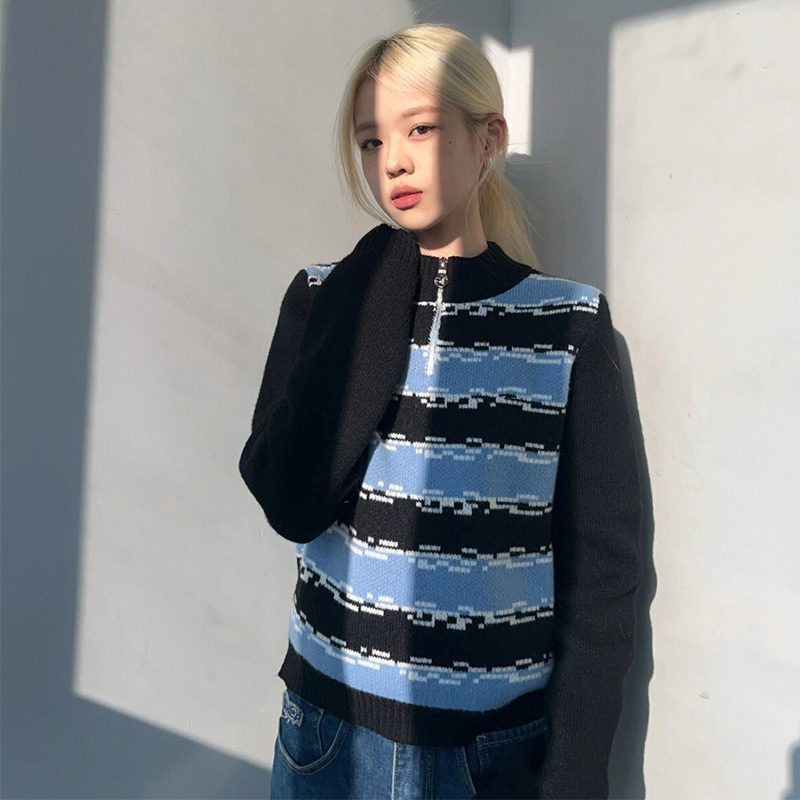 AUTUMN AND WINTER NEW CONTRASTING STRIPE HALF ZIPPER JACQUARD KNITTED SWEATER WOMENS 2022 LOOSE RETRO LUXURY NATIONAL TREND
