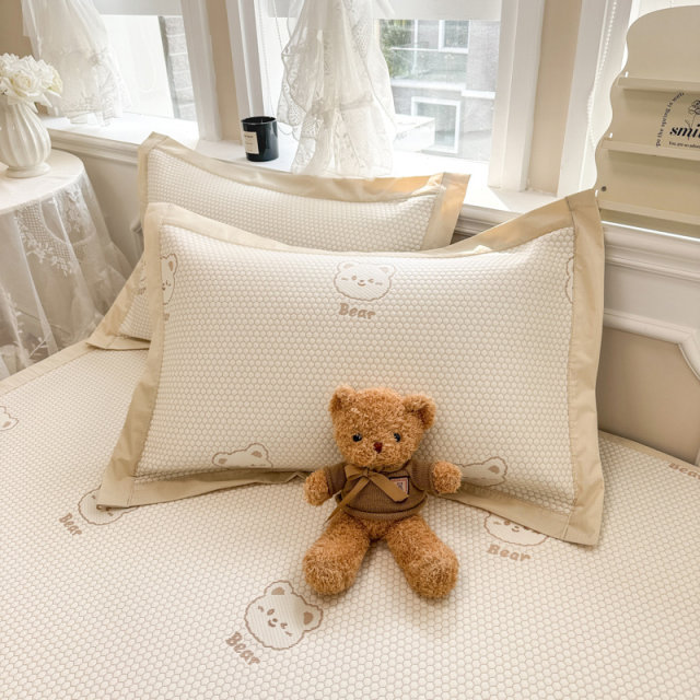 Ice Doudou Cool Mat Summer Ice Silk Mat 2025 New Cool Mat Bed Sheets Bed Singles Machine-washed Three-piece Set
