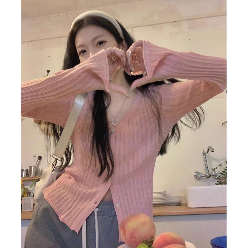 DC MUMU STUDIO 한국어 버전 브이넥 쉘 버튼 니트 가디건 여성 가을 ??얇은 피부 친화적인 틈새 바닥 셔츠