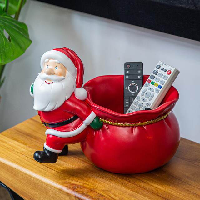 Santa Claus storage ornaments living room coffee table decoration model room window decoration scene decoration Christmas gift