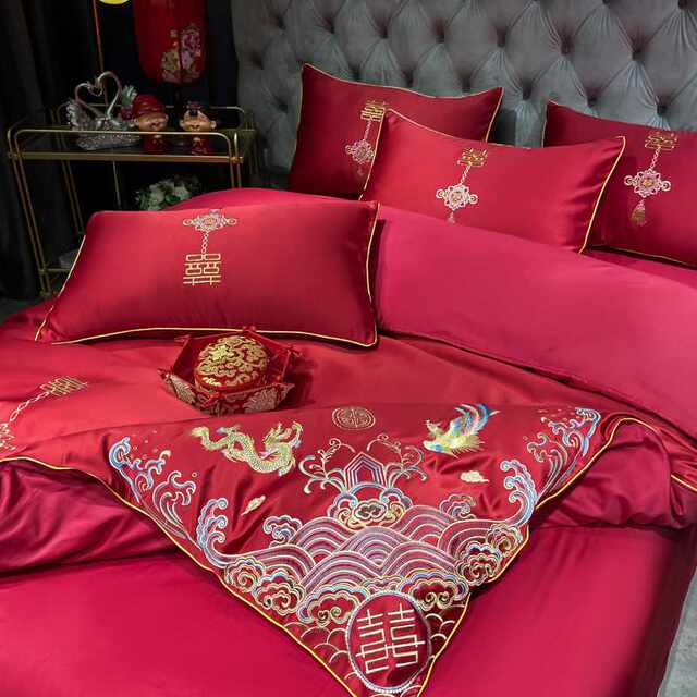New product all-cotton four-piece set o red wedding sheets and bed cover wedding dragon and phoenix quilt cover wedding bed