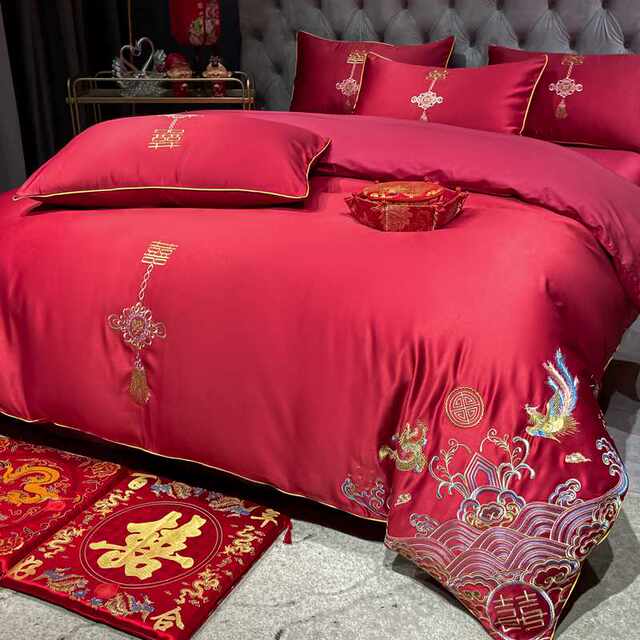 New product all-cotton four-piece set o red wedding sheets and bed cover wedding dragon and phoenix quilt cover wedding bed