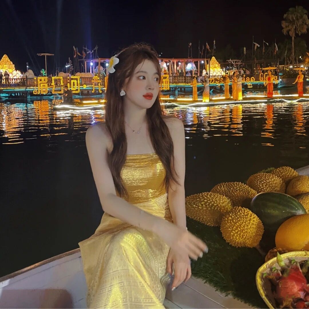 ETHNIC CHARACTERISTICS JU JINGYI THE SAME SUIT SEXY TIE WRAP CHEST GOLD SKIRT HIGH-END STORE CLOTHES WOMENS FRONT DESK CLOTHING