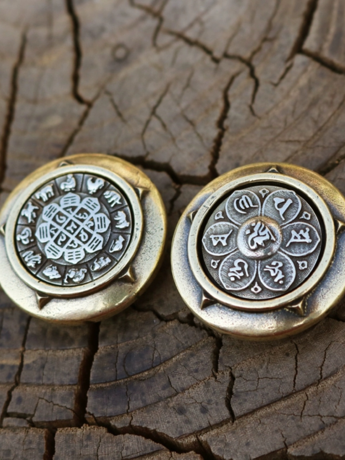 RETRO BRASS INLAID WHITE COPPER CHINESE STYLE FOUR MYTHICAL BEASTS ROTATING WEALTH CLOTH BUCKLE HANDMADE LEATHER GOODS LUGGAGE DECORATIVE BUCKLES