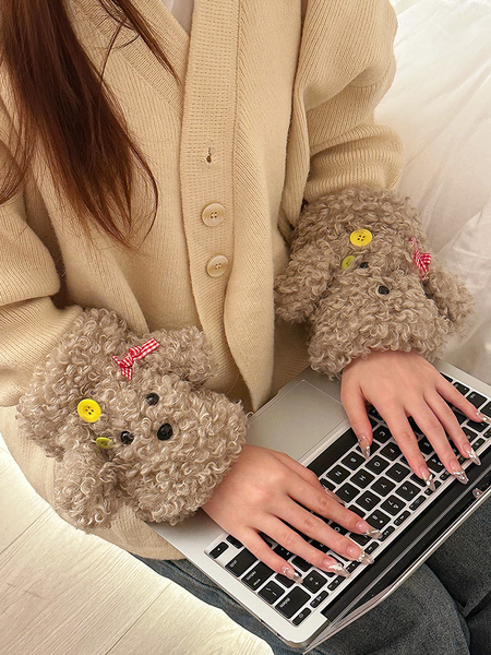 可爱毛绒袖套女2025新款防脏套袖成人办公室秋冬季羽绒服专用护袖