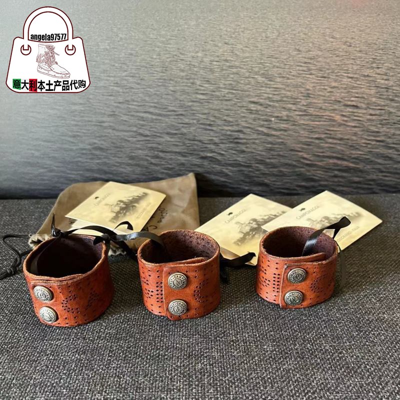 CAMPOMAGGI VEGETABLE TANNED COWHIDE BRACELET MENS AND WOMENS NICHE CAMPO MAGI CUT-OUT ENGRAVED LETTER WIDE BRACELET HANDMADE