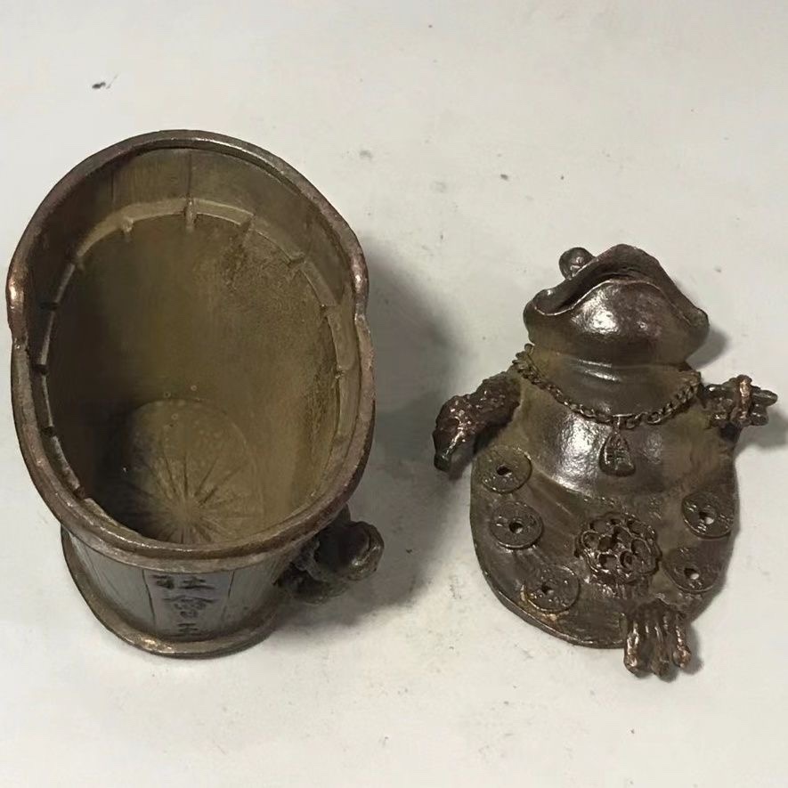 골동품 및 기타 골동품 합금 구리 주조 황금 두꺼비 구리 향 버너 작은 장식품 정밀 구리 예술 다도 구리 애완 동물 구리 향 버너