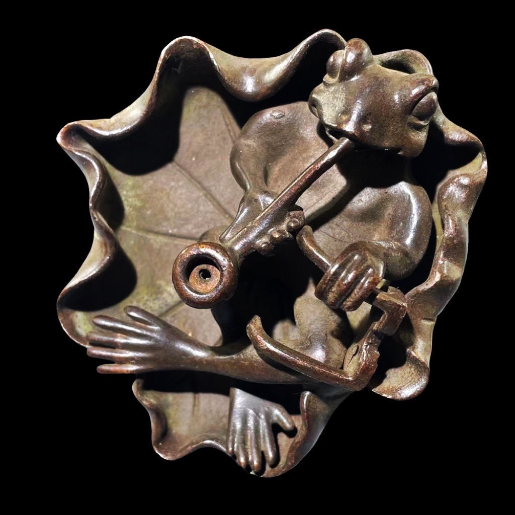 복고풍 구식 합금 구리 향 삽입 구리 연꽃 잎 개구리 향 가정 장식 골동품 기타 공예 장식품