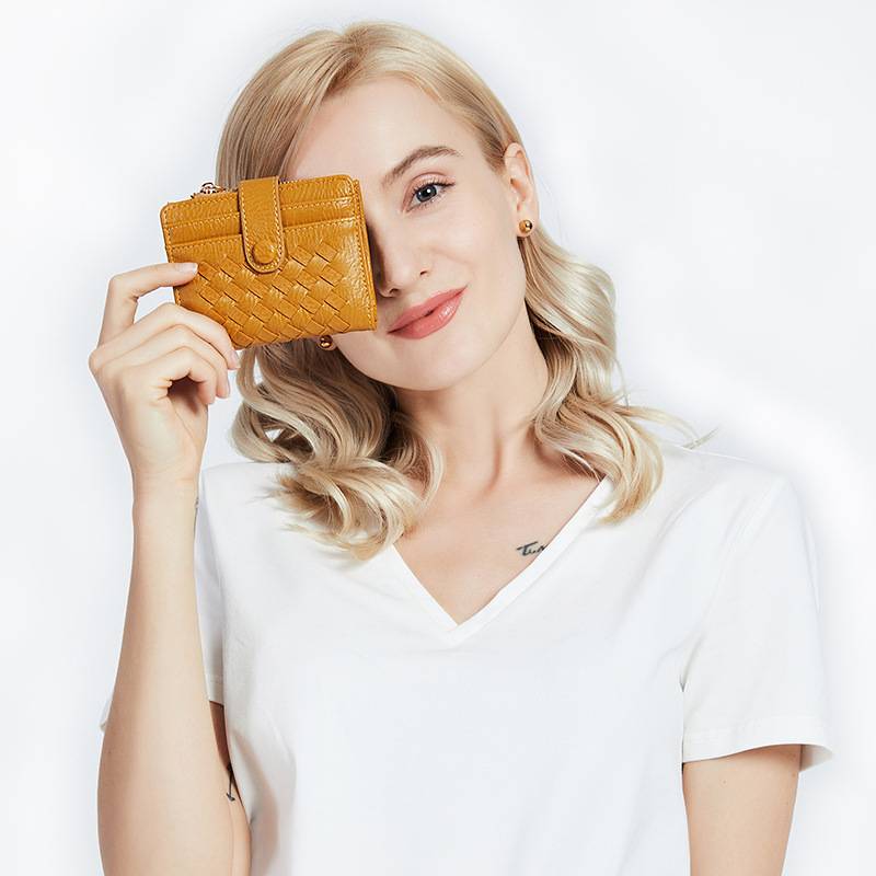 2024 NEW KOREAN VERSION CLUTCH WOMENS BAG SIMPLE HIGH-END HAND-WOVEN CARD HOLDER SHORT WOMENS WALLET