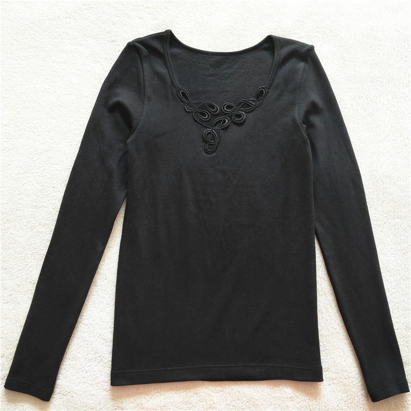 WARM * YANG SERIES WOMENS WARM LONG-SLEEVED TOPS EMBROIDERED FLORAL COLLAR HEATING FIBER FABRIC BASE AUTUMN CLOTHES ARE ON