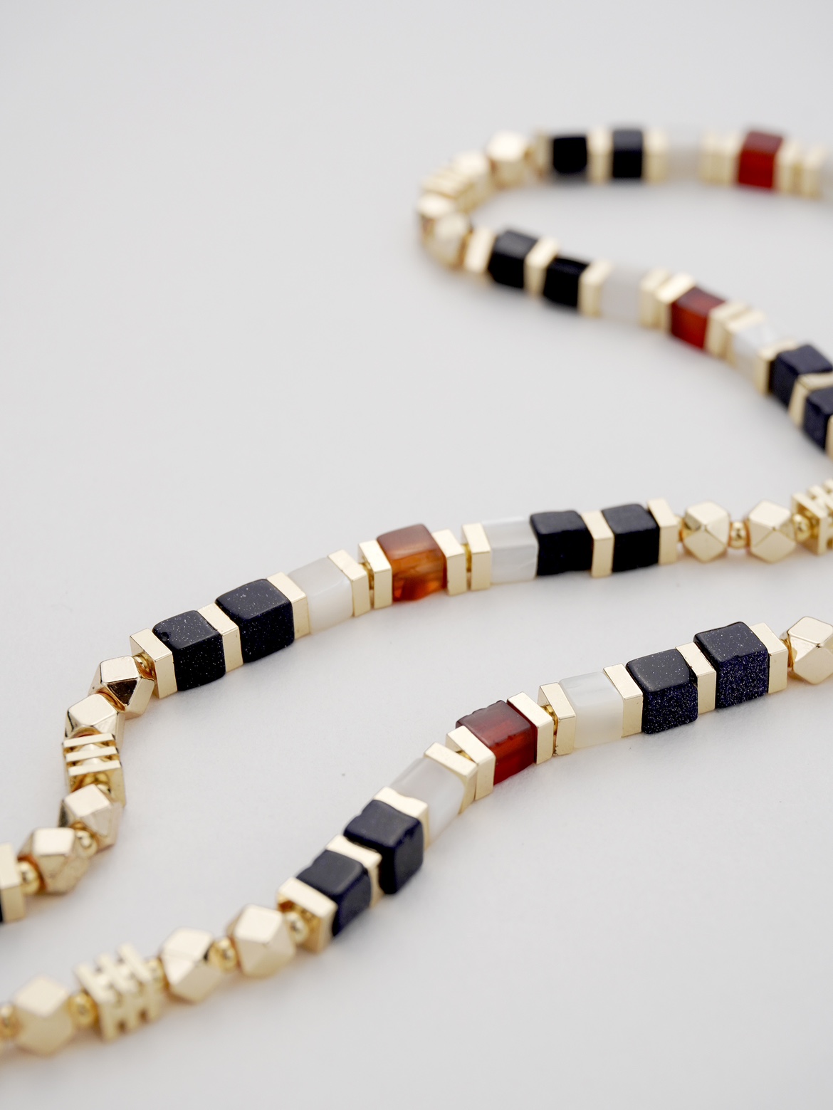 [낮과밤] 천연보석 사각구슬 목걸이 ?골드 [오리지널 디자인] ?니치·럭셔리 목걸이